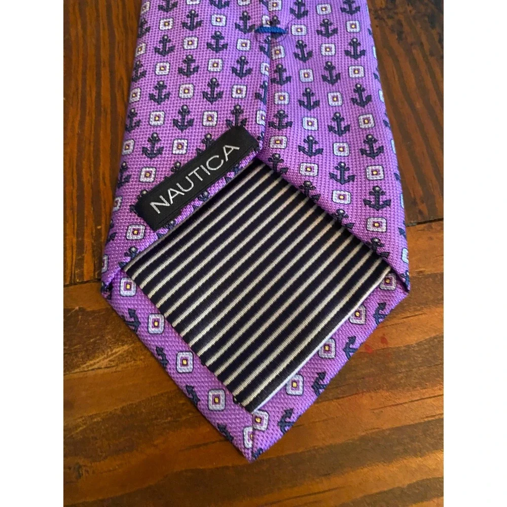 Nautica Mens Purple Silk Anchor Medallion Print Necktie Nautical Formal Tie‎